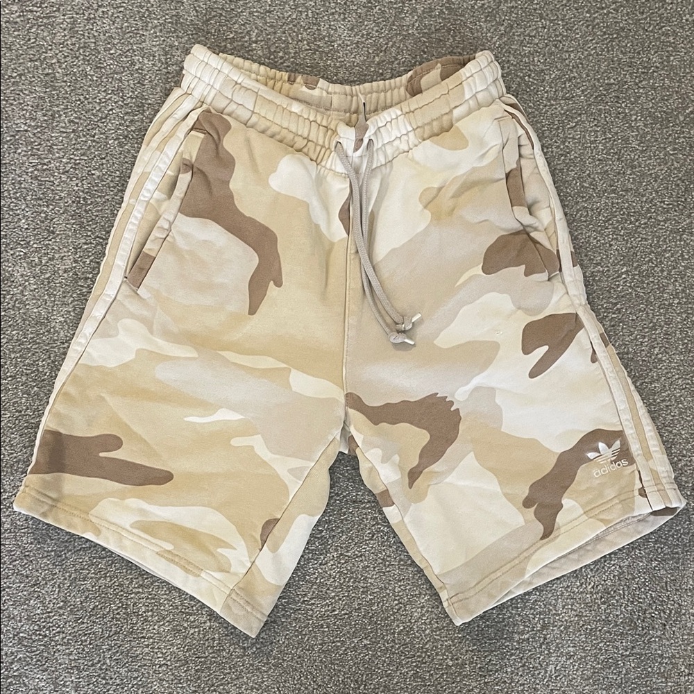 Adidas Men's Beige Camouflage Athletic Shorts